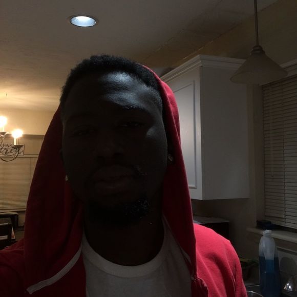 Profile Picture of Chillen Welch (@cdwelch99) on Poshmark