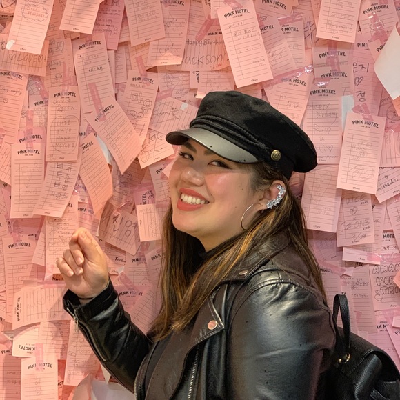 Profile Picture of Janine “posh ambassador