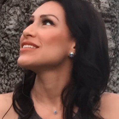 Profile Picture of Marie  Bueno (@MarieBueno11) on Twitter