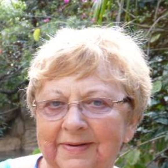 Profile Picture of Diane Conway (@dmc319) on Poshmark