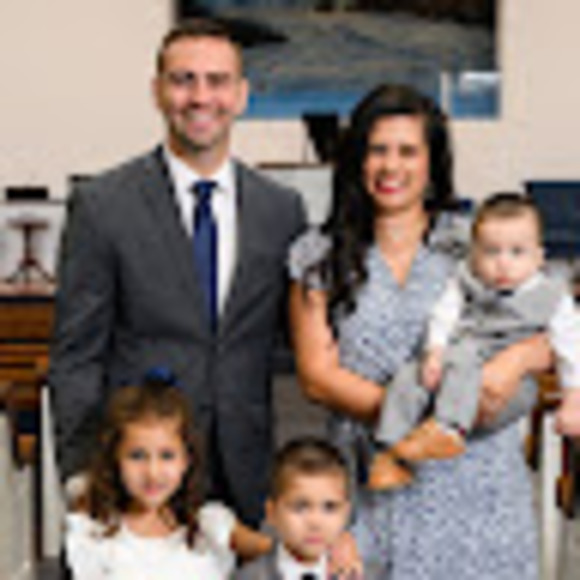 Profile Picture of Ashton Yeargin (@yeargin571) on Poshmark