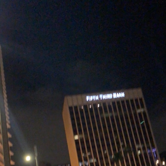 Profile Picture of Daniel Brant (@dm1123) on Poshmark