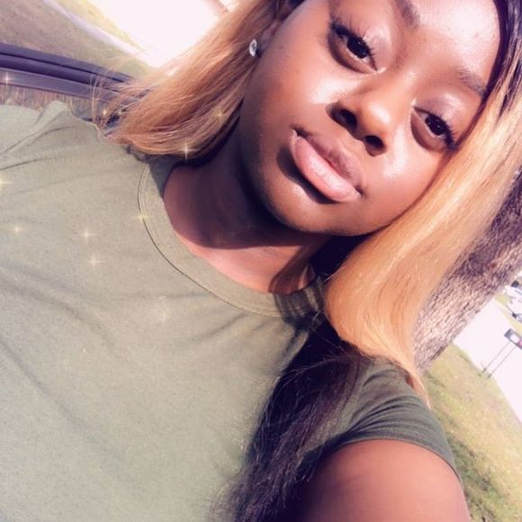 Profile Picture of Tanisha Alcius (@alcius16) on Poshmark