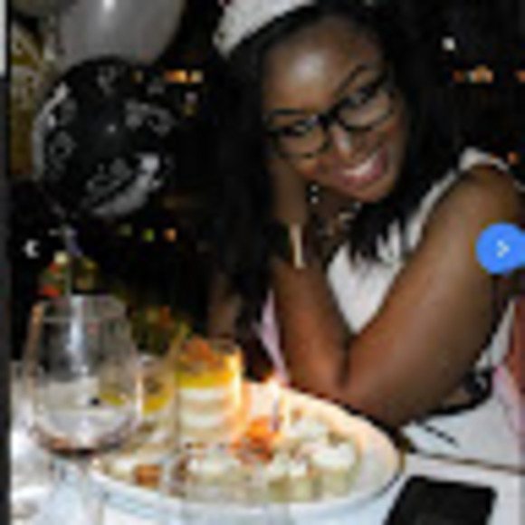 Profile Picture of Diane Fossouo (@dorelef) on Poshmark