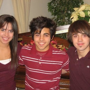 Profile Picture of Brandon Reeves (@breeeves) on Myspace