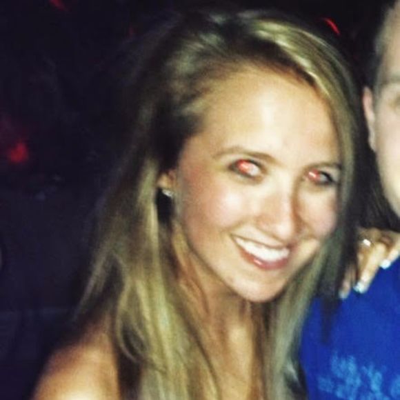 Profile Picture of Lindsay Crafford (@lindsaycrafford) on Poshmark