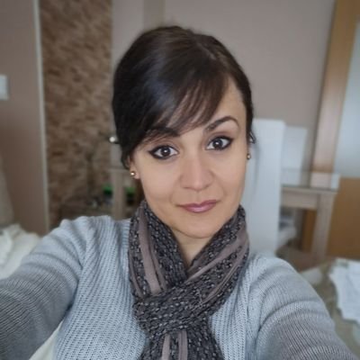 Profile Picture of Anabel Granados Gálv (@sashanais) on Twitter