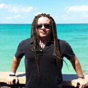Profile Picture of Joe Bores (@BoresWavylaays) on Twitter