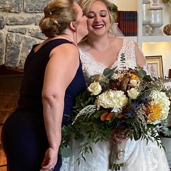 Profile Picture of Jennifer Vissing (@jvissing) on Poshmark