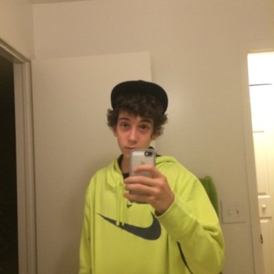 Profile Picture of James Berndt (@officialJB14) on Twitter
