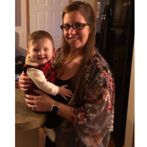 Profile Picture of Angela Tirabassi (@atiraba) on Poshmark