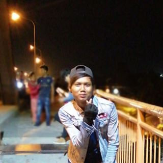 Profile Picture of Oo Min Min Oo (@oomin.minoo.10) on Facebook