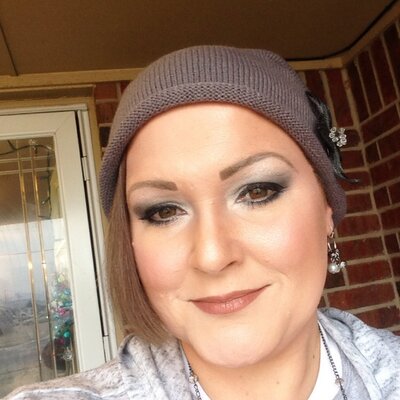 Profile Picture of Tammy Remington (@AnneJackson70) on Twitter