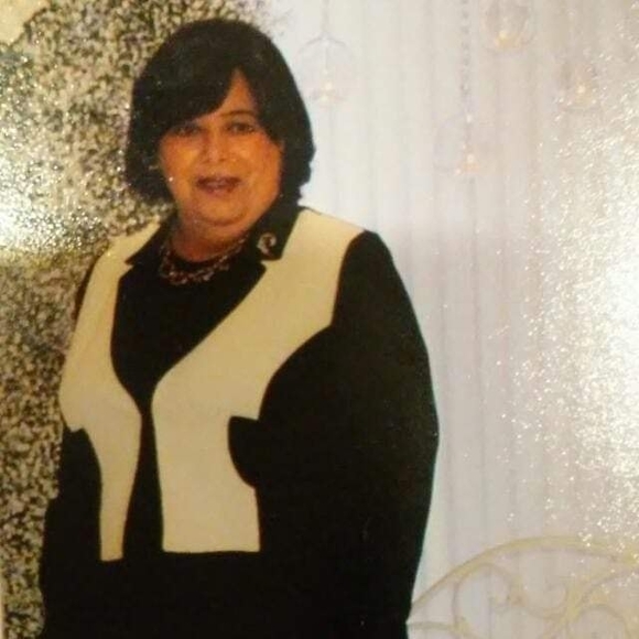 Profile Picture of Dvora Majesz (@dvoramajesz) on Poshmark