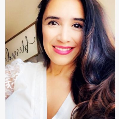 Profile Picture of April Medina (@amedina_HHES) on Twitter