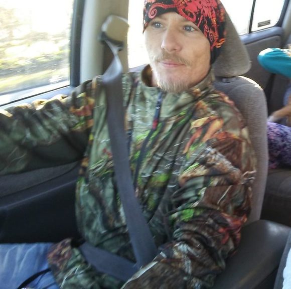 Profile Picture of Travis Torres (@torrestravis82) on Poshmark