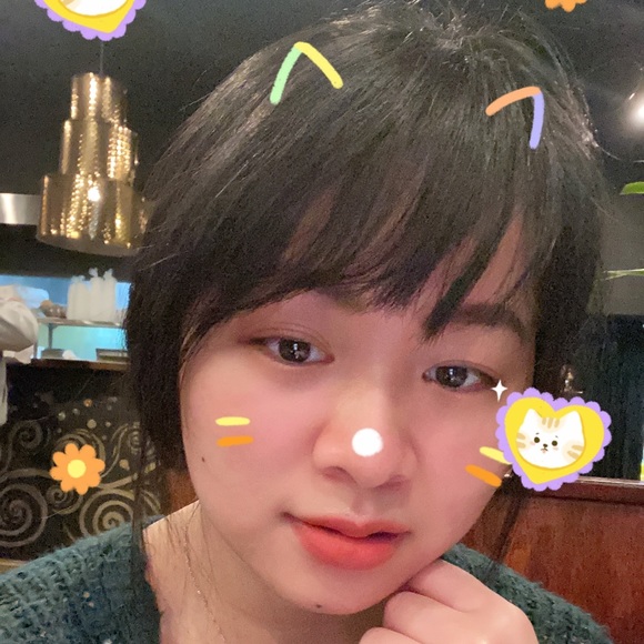 Profile Picture of Phuong Phuong (@misamysa) on Poshmark