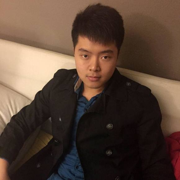 Profile Picture of Fuhua Wang (@wangfuhua) on Poshmark