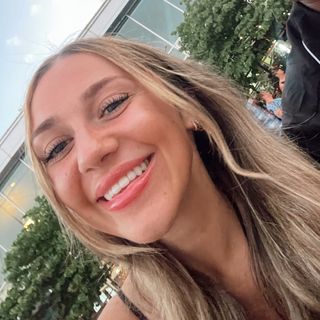 Profile Photo of Callie Johnson (@callie__johnson) on Instagram