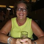 Profile Picture of Lindsay Button (@buttonlindsay) on Instagram