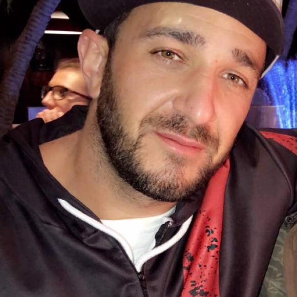 Profile Picture of Jason Mostacci (@jjmostacci) on Poshmark