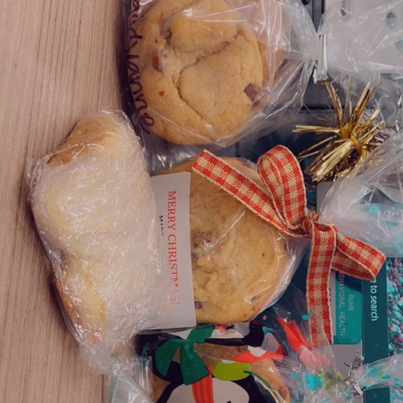 Profile Picture of Tabetha Arroyo (@tabby0128937) on Poshmark