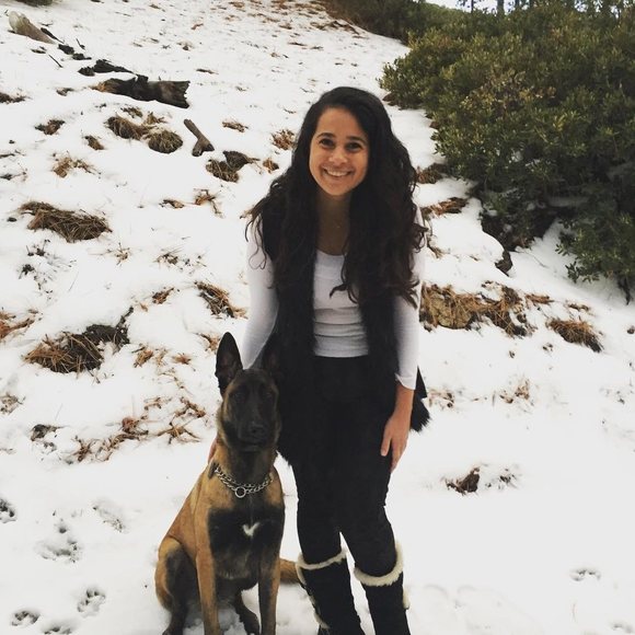 Tatiana Duque hoffman - Poshmark Profile Picture of Tatiana Duque hoffman (@tatidhoffman) on Poshmark