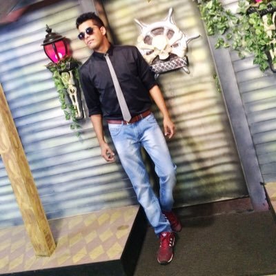 Profile Picture of Hari Pandey (@akkiharihar14) on Twitter