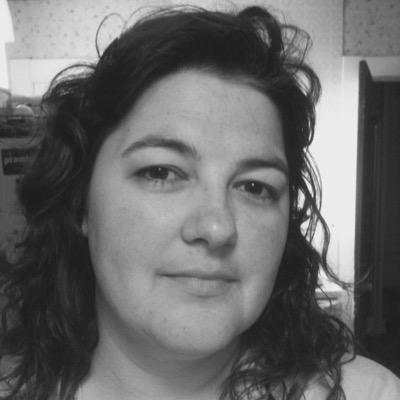 Profile Picture of Suzanne Walters (@Suzyk_Walters) on Twitter