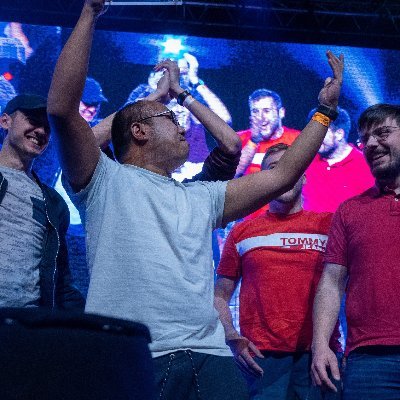 Profile Picture of Lem  🍚 (@NguyenLemann) on Twitter