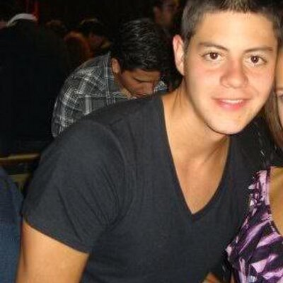 Profile Picture of Raul Cuellar Castro (@raulcuellar24) on Twitter