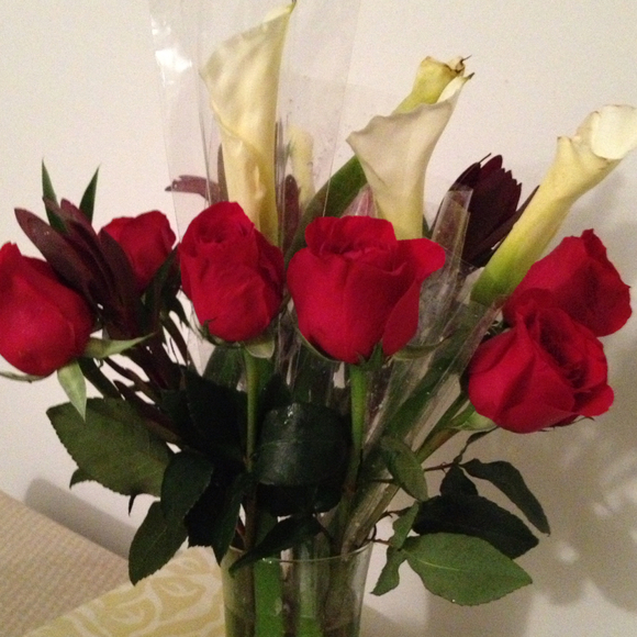 Profile Picture of Meng Chen (@riyuecao) on Poshmark