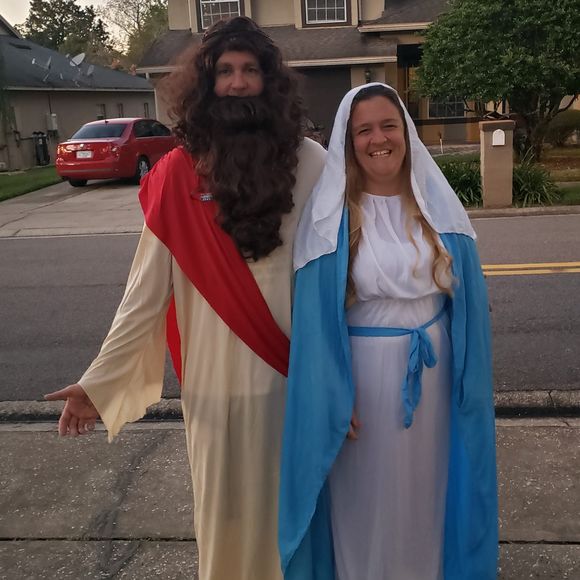 Profile Picture of Carly Steamer (@csteamer) on Poshmark