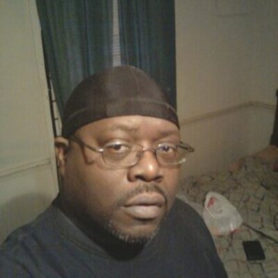 Profile Picture of Chris Burroughs (@ChrisBurrough72) on Twitter