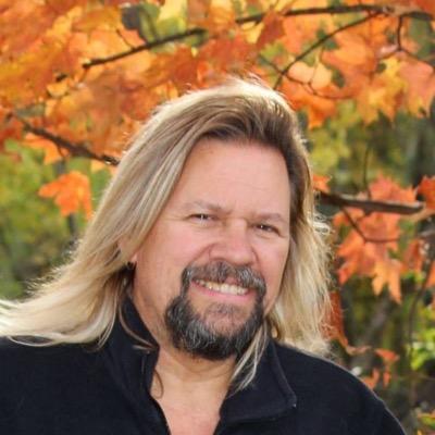 Profile Picture of Michael Bumstead (@dagwood53) on Twitter