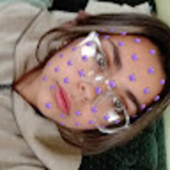 Profile Picture of Avery Hammons (@averyhammons) on Poshmark