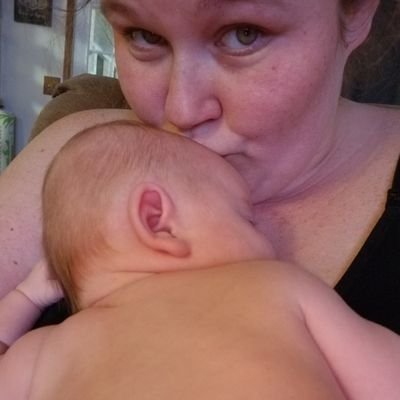 Profile Picture of KcbearLive (@_KassieReynolds) on Twitter