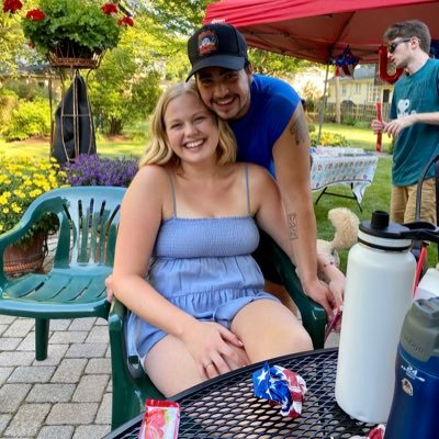 Profile Picture of Lyd (@lydiaschultz14) on Twitter