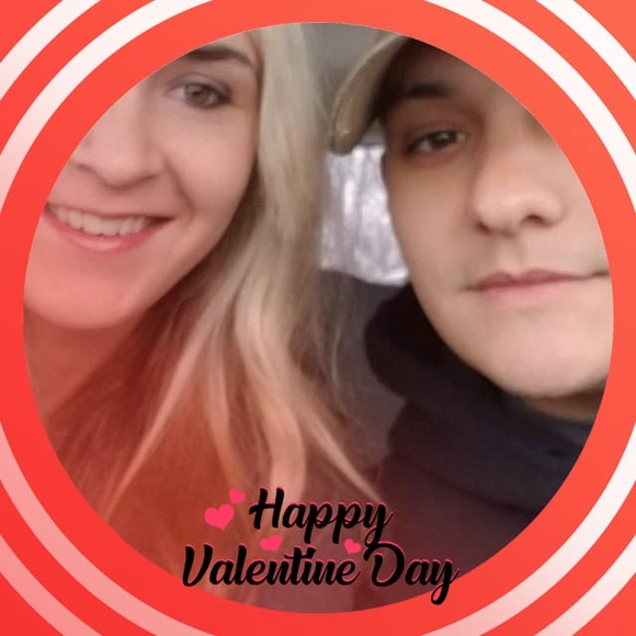 Profile Picture of Cobie Engbarth (@cengbarth) on Poshmark