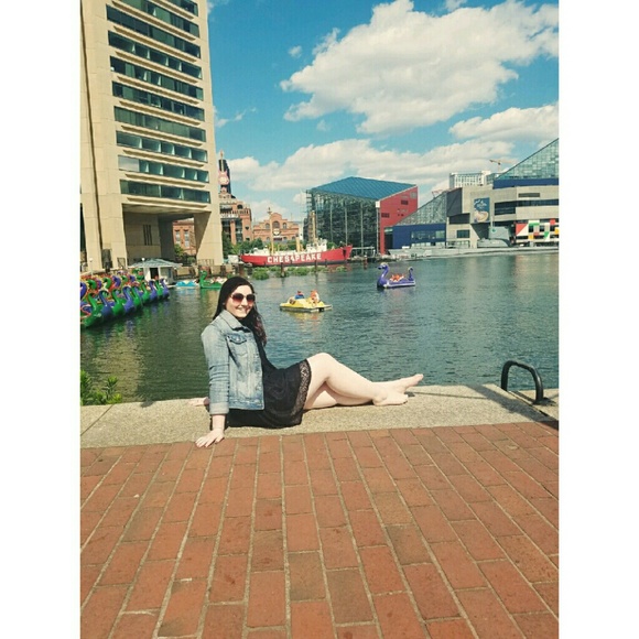 Profile Picture of Taunee Werner (@tauneerose18) on Poshmark