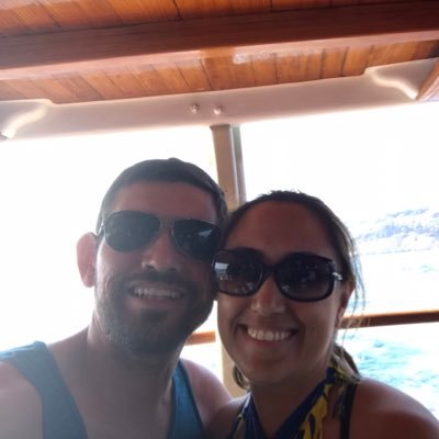 Profile Picture of Wilfredo Mena (@mena102021) on Twitter