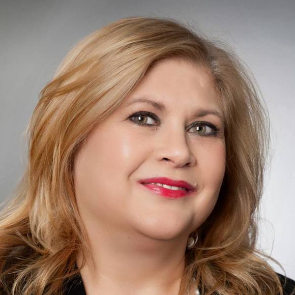 Profile Picture of Sandra Holt (@sandrafromtexas) on Poshmark