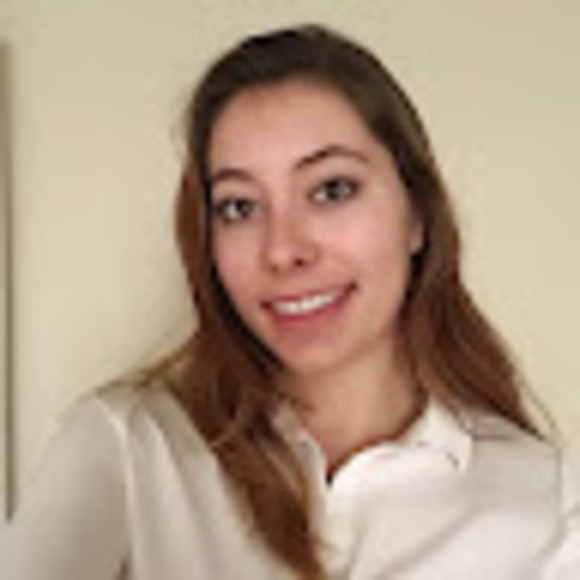 Profile Picture of Alysha Thomas (@alyshathomas33) on Poshmark