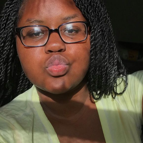 Profile Picture of Johanica Dorsainvil (@amourniccaa27) on Poshmark