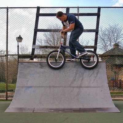 Profile Picture of Justin Dreyer (@skiddlybopbmx) on Twitter