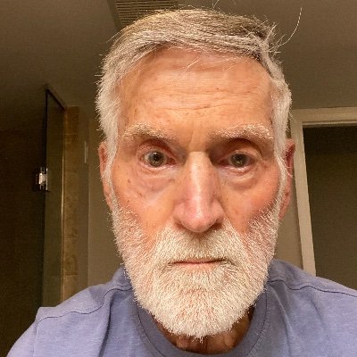 Profile Picture of Carl Hilton (@CarlHilton9) on Twitter