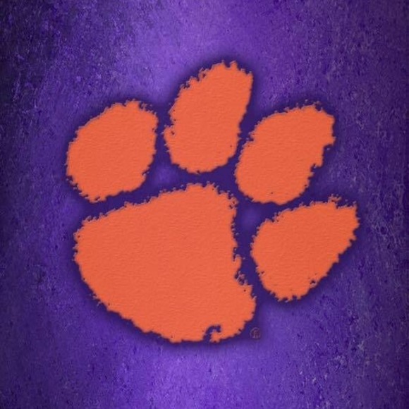 Profile Picture of Joshua Massie (@moose41) on Poshmark