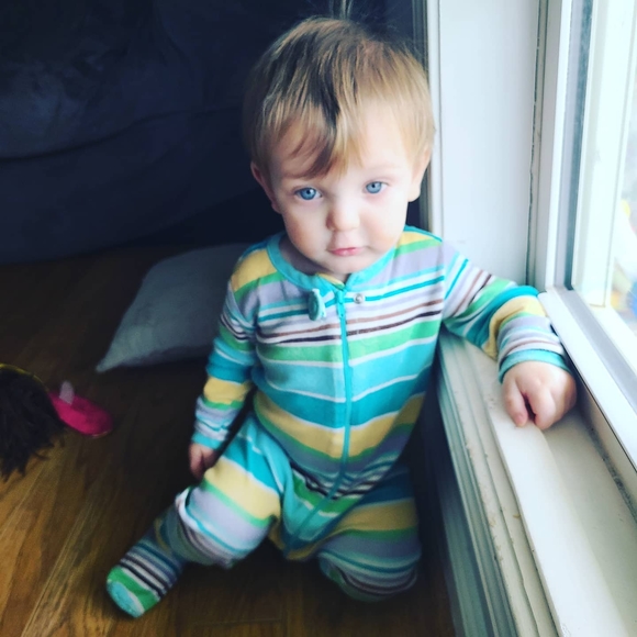 Profile Picture of Heather Hussmann (@mama4ever3) on Poshmark