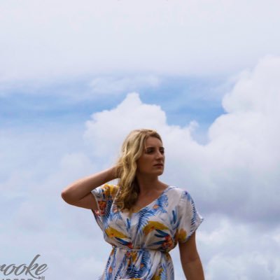 Profile Picture of Brooke Lambert (@BrookeLMusic) on Twitter