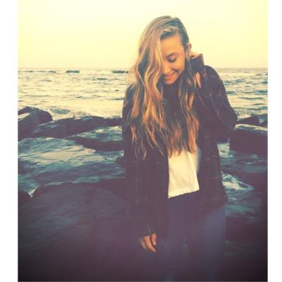 Profile Picture of Amber De Marco (@Amber_DeMarc0) on Twitter